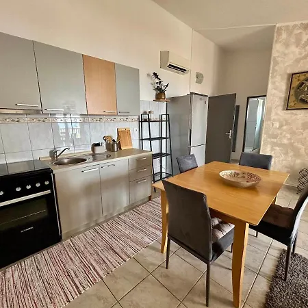 Olea 1930 - For 2 With Sea View *